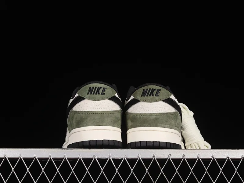 All Categories Nk SB Dunk Series Nk SB Dunk Low Low-top sneakers Otomo Katsuhiro x Nk SB Dunk Low "Steamboy OST" Creative customization collaboration Otomo Katsuhiro joint SB low-top sports and leisure sneakers FF0918-015